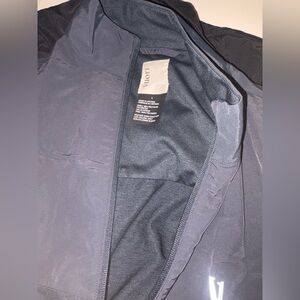 Vuori Men's Dark Gray Vest